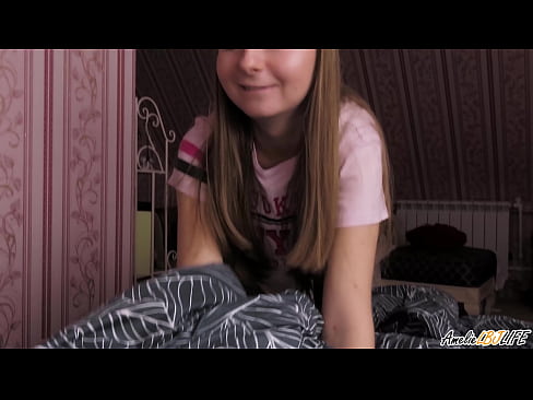 ❤️ Blondinė giliai čiulpia savo BFF ir gauna spermos į burną ️❌ Seks video prie mūsų ❌️