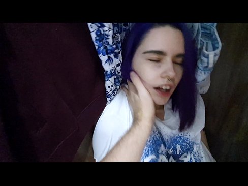 ❤️ Radau savo sesutę spintoje ir padėjau jai pasidaryti ️❌ Seks video prie mūsų ❌️