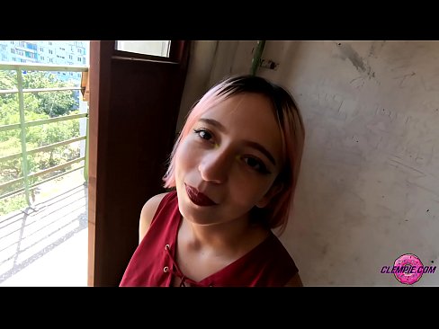 ❤️ Studentė jausmingai čiulpia nepažįstamąjį užmiestyje - sperma ant jo veido ️❌ Seks video prie mūsų ❌️